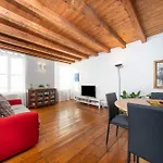 Atelier San Giacomo - Central Apartment
